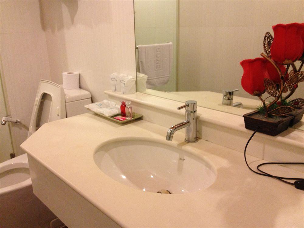 Lido Millennium Hotel Bangkok Dış mekan fotoğraf